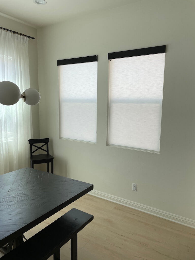 Nng-Chula Vista-1 Alta Roller Shades Linview Summer White fabric with Black Fascia